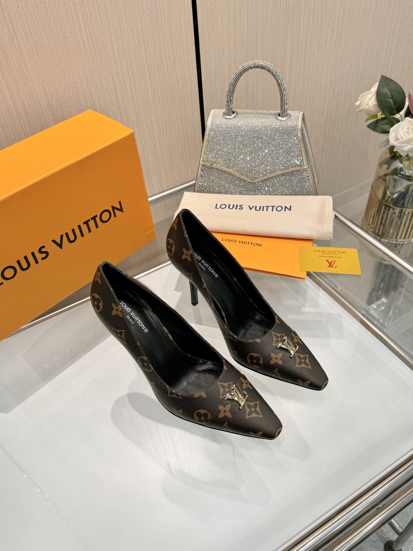 Women's high heels